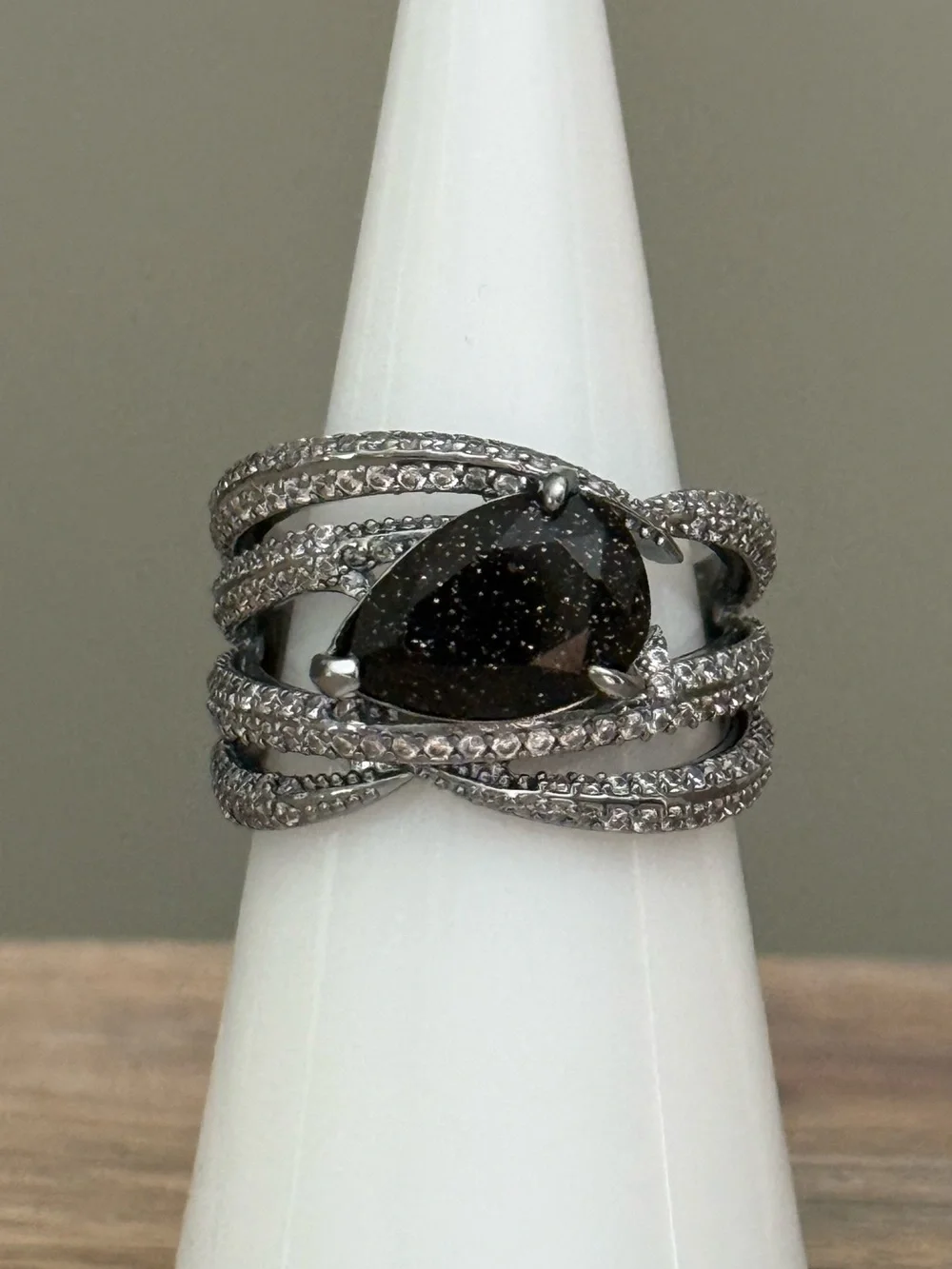 Bomb Party Obsidia Ring “She Bites Back” Size 7. Brand New!